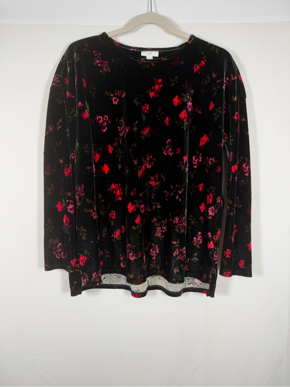 Whimsigoth Fairy Grunge Velvet Floral Long-Sleeve Top - Black with Red Flowers
